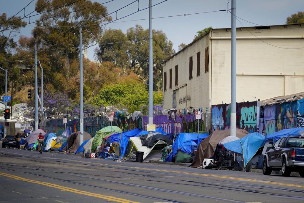 NBA legend Bill Walton co-authors op-ed on plan to relocate San Diego's  homeless population